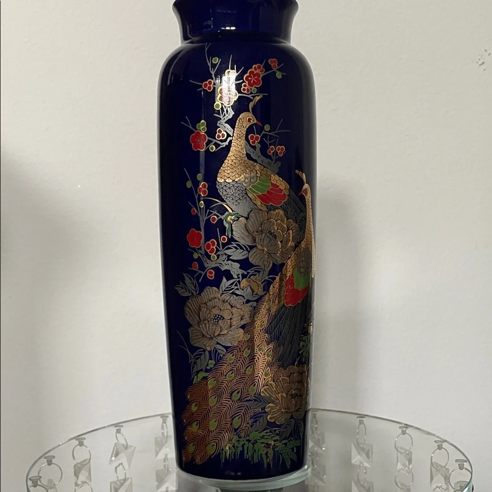 Elegant Blue and Gold Peacock Vase